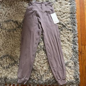 Lululemon Align Joggers Vent Cool in Violet-NEW W/ TAG